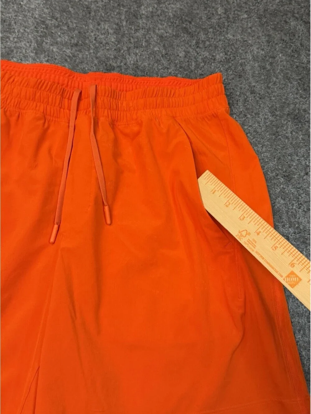 Lululemon Pace Breaker Shorts Men’s Large Orange Lined Athletic Zip Pocket